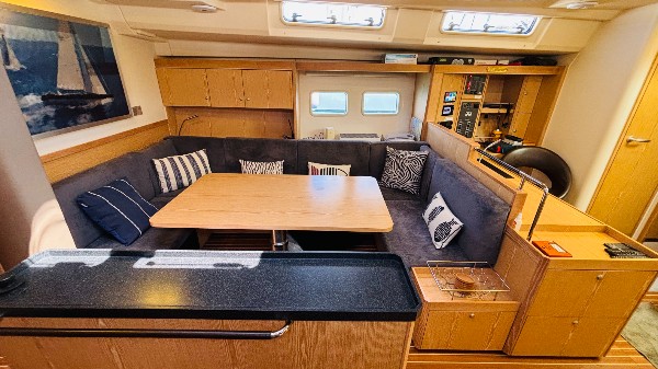 2015 HANSE 575  