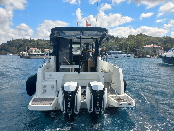 2017 JEANNEAU MERRY FISHER 895