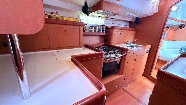 2009 BENETEAU 57