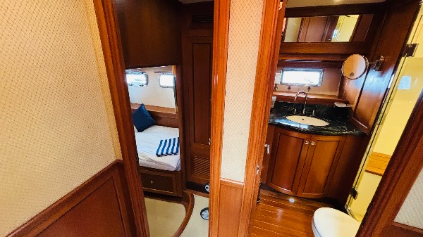2008 TRADER 64 