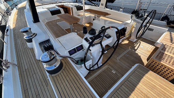 2016 HANSE 675
