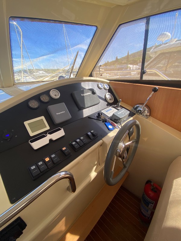 2012 GREENLINE 33