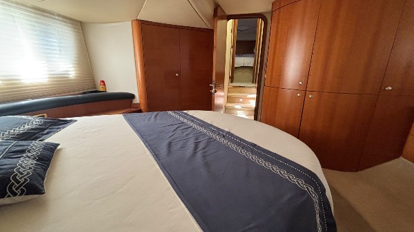 2006 AZIMUT 55 E