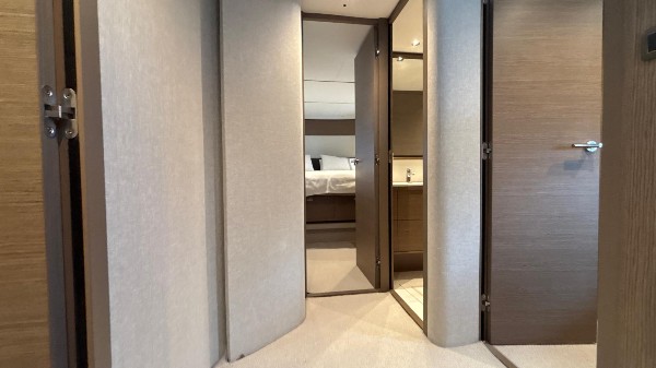 2024 PRINCESS F65