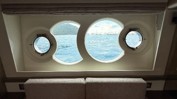 2020 MONTE CARLO YACHTS 80
