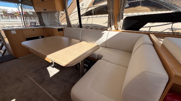 2023 GREENLINE 40 HYBRID