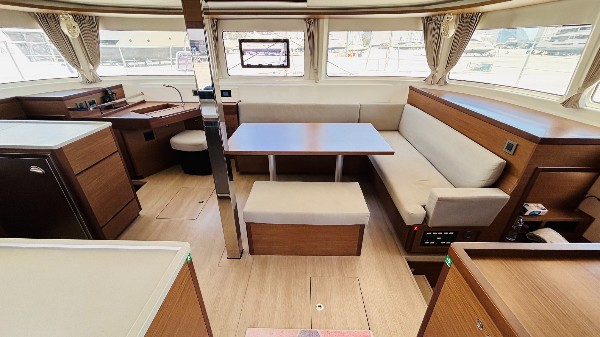 2022 LAGOON 46 OWNER'S VERSION