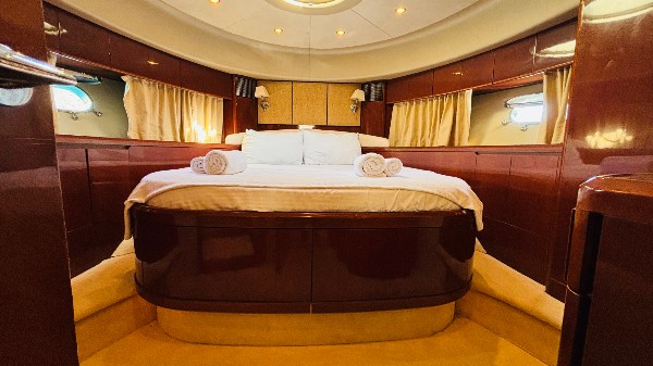 2007 PRINCESS 21M 