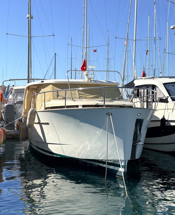 2012 GREENLINE 33