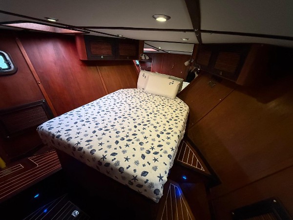 2012 CUSTOM STEEL TRAWLER 13M