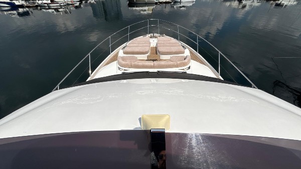 2023 PRINCESS F65