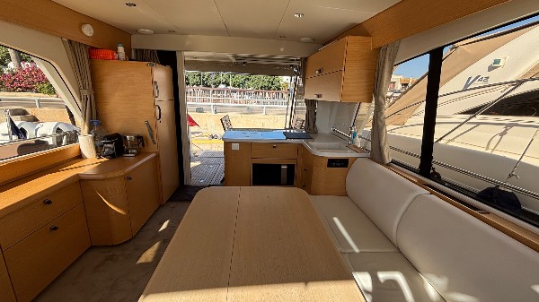 2023 GREENLINE 40 HYBRID