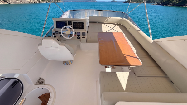 2015 AZIMUT 50