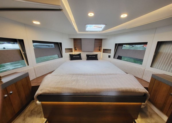 2026 NORTHMAN TRAWLER 10.50