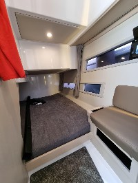 AQUADOR BOATS 400 HT - Thumbnail Image
