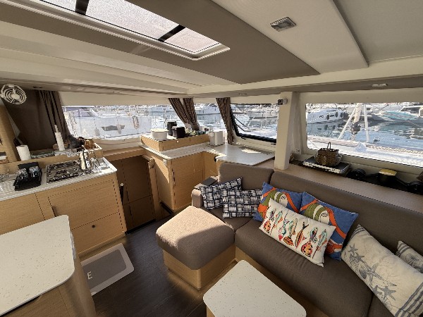 2025 FOUNTAINE PAJOT MAESTRO 41