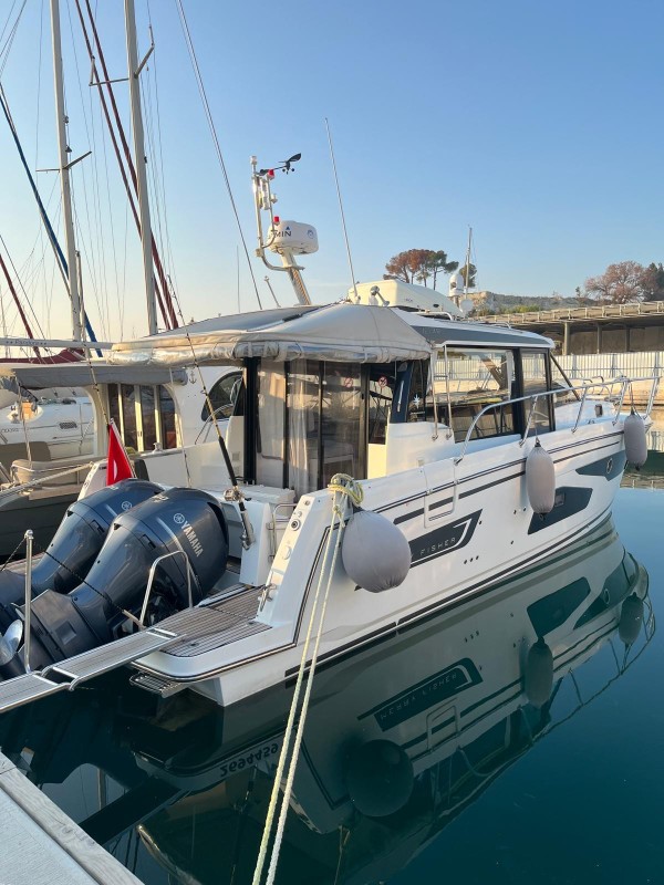 2022 JEANNEAU MERRY FISHER 1095