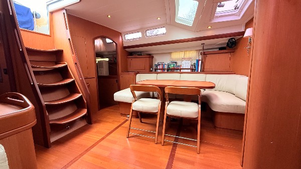 2009 BENETEAU 57