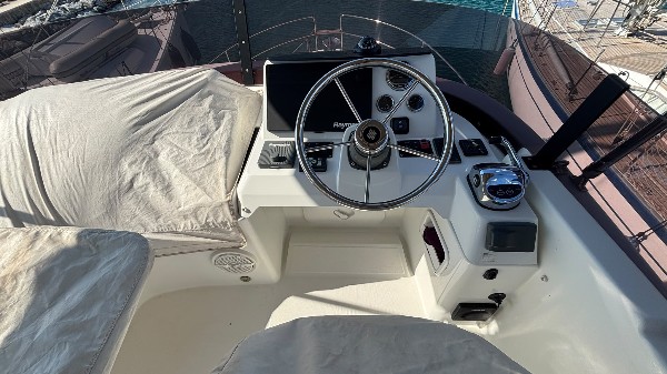 2018 BENETEAU SWIFT TRAWLER 35
