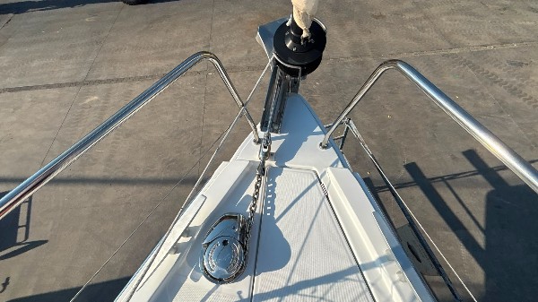2022 BENETEAU OCEANIS 51.1