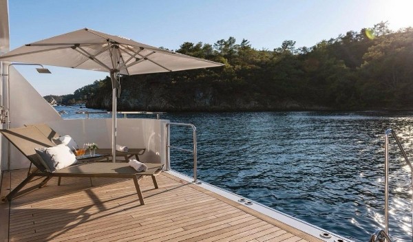 2010/2023 MOTOR YACHT 46 M