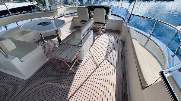 2008 TRADER 64 