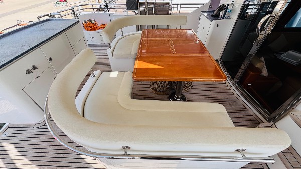 2008 TRADER 64 