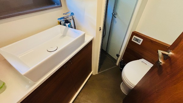 2017 NUMARINE 62 FLY
