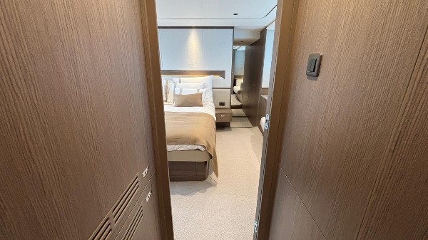 2024 PRINCESS F65