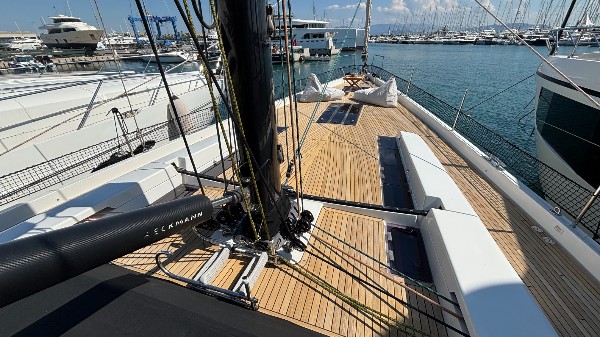 2016 HANSE 675