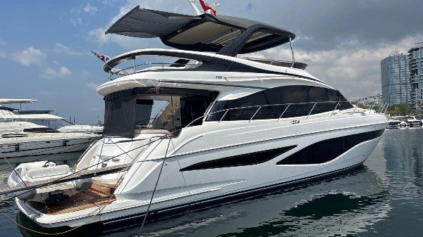 2023 PRINCESS F65