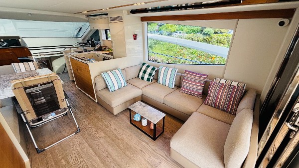 2017 NUMARINE 62 FLY