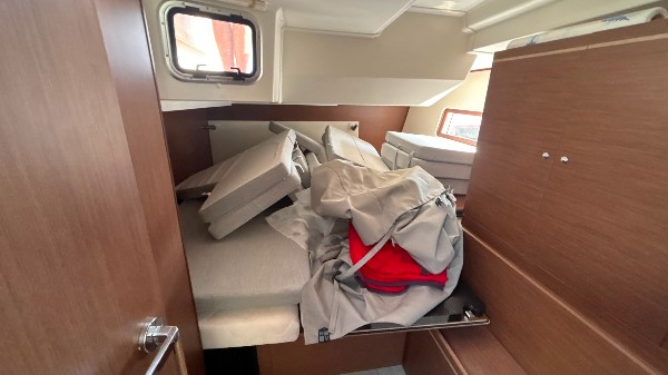 2022 BENETEAU OCEANIS 51.1