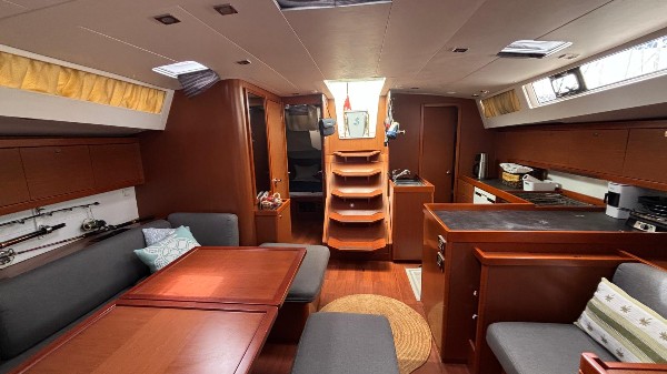 2014 BENETEAU OCEANIS 48