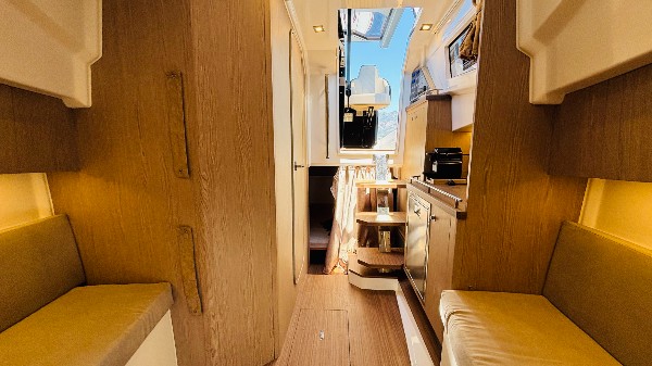 2022 SALPA SOLEIL 42 