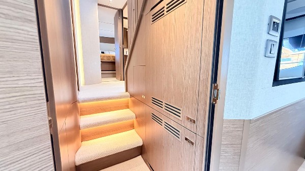 2024 PRINCESS F65