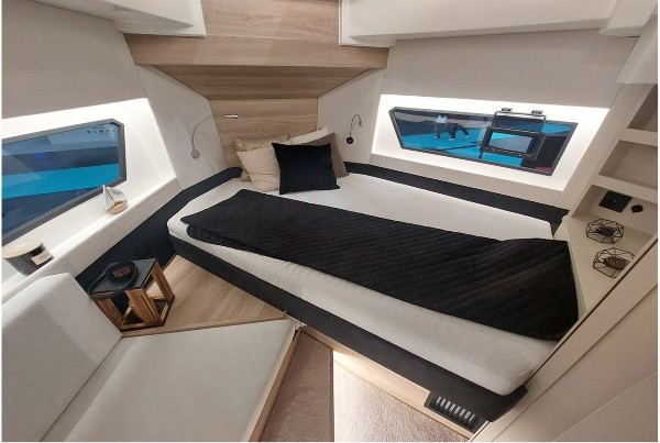 2026 COBRA YACHTS CAMPIONE 41 COUPE