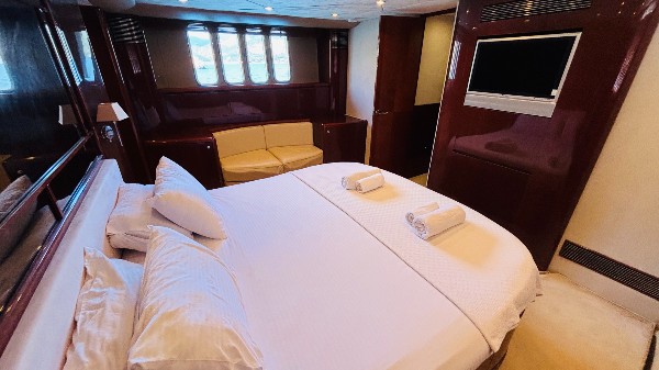 2007 PRINCESS 21M 