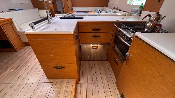2017 JEANNEAU 51