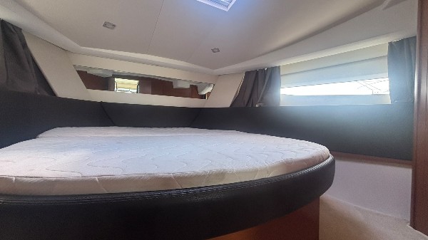 2017 JEANNEAU NC 11