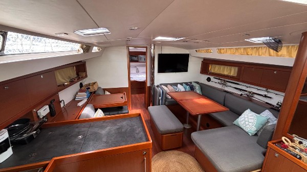 2014 BENETEAU OCEANIS 48
