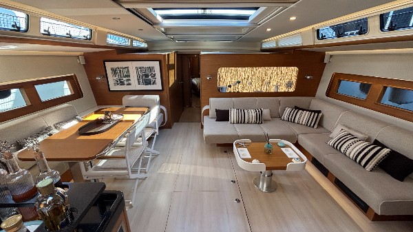 2016 HANSE 675