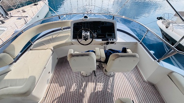 2008 TRADER 64 