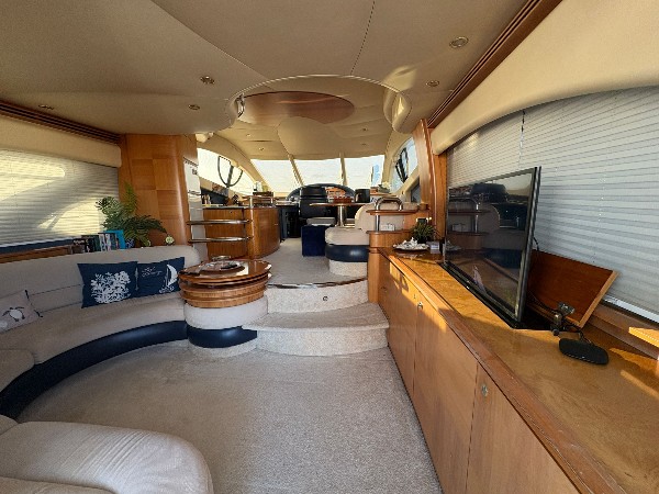 2006 AZIMUT 55 E