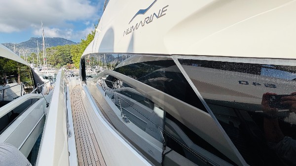 2017 NUMARINE 62 FLY