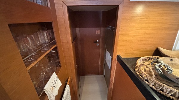 2016 HANSE 675