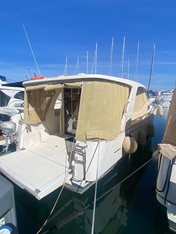 2012 GREENLINE 33