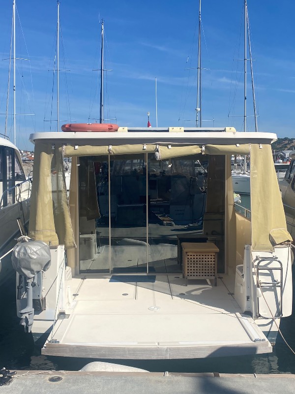 2012 GREENLINE 33