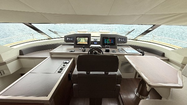 2020 MONTE CARLO YACHTS 80
