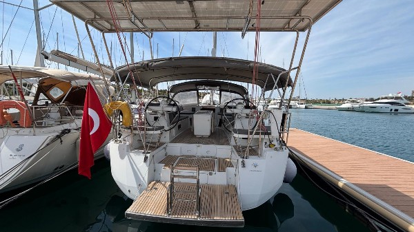 2017 JEANNEAU 51